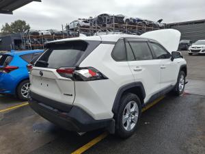 2021 Toyota Rav4 AXAH52R image 3