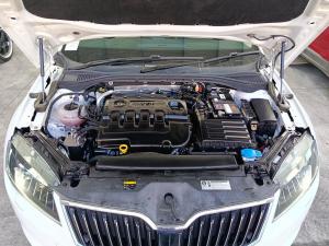 2016 Skoda Superb NP image 3