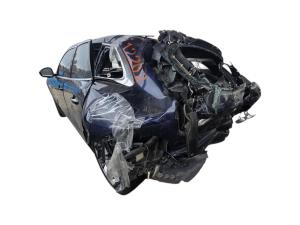 2016 Jaguar F Pace X761 20D PRESTIGE image 3