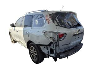 2016 Nissan Pathfinder R52 ST image 3
