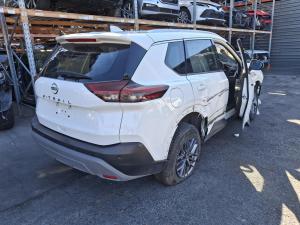 2022 Nissan Xtrail T33 image 3