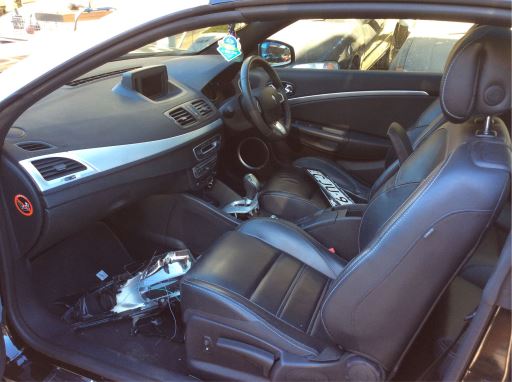 renault Megane Converti 2012 Parts & Wrecking
