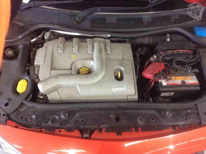 renault Megane Sport 2.0L F4R 2005 Parts & Wrecking
