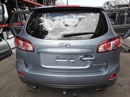 hyundai Santa Fe SLX Jan 2010 Parts & Wrecking