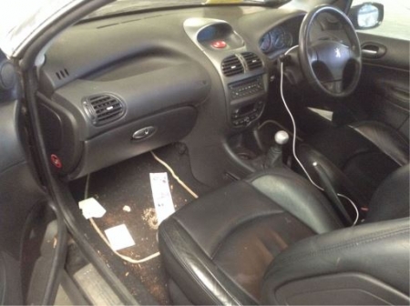 peugeot 206 CC 2005 Parts & Wrecking