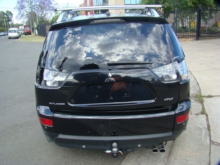 mitsubishi Outlander Apr 2007 Parts & Wrecking