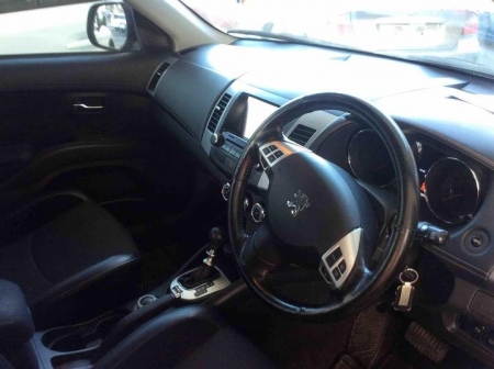 peugeot 407 ST HDI 2010 Parts & Wrecking