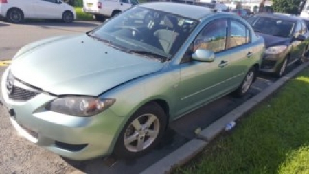 mazda 3 MAXX 2004 Parts & Wrecking
