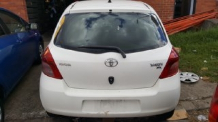 toyota YARIS YR Aug 2007 Parts & Wrecking
