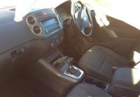 2009 Volkswagen Tiguan image 3