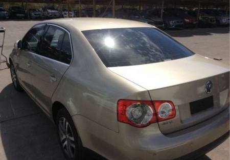 volkswagen Jetta 1KM Apr 2006 Parts & Wrecking