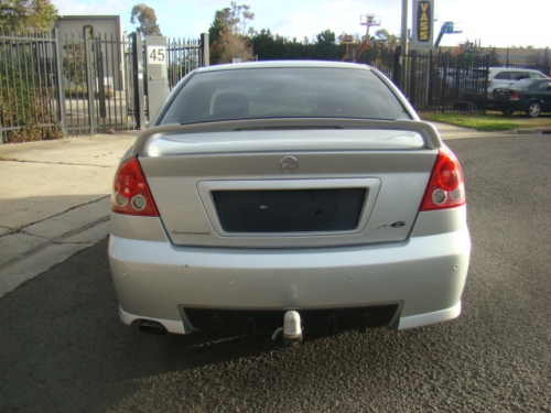 holden Commodore Mar 2005 Parts & Wrecking
