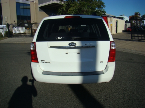 kia Carnival Feb 2009 Parts & Wrecking