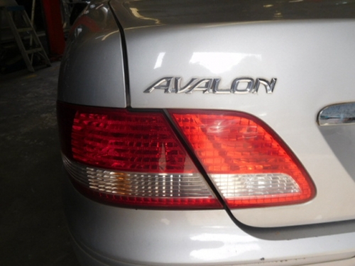 toyota Avalon 2004 Parts & Wrecking