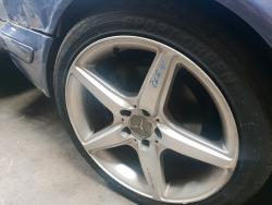 Mercedes Benz image 4