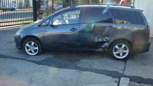 mitsubishi Grandis Oct 2005 Parts & Wrecking