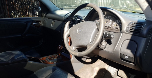 mercedes benz Ml500 2002 Parts & Wrecking