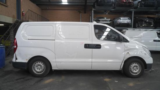 hyundai Iload 2.5DT -SA- (5 SPEED) 2012 Parts & Wrecking