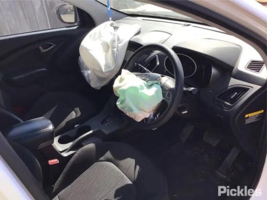 hyundai Ix35 LM Mar 2014 Parts & Wrecking
