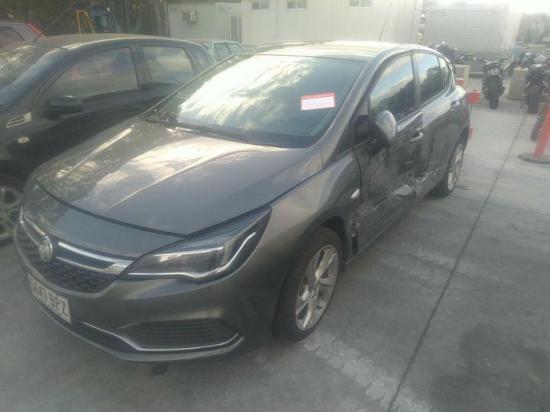 holden Astra BK Apr 2017 Parts & Wrecking
