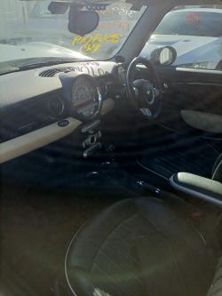 2010 Mini Cooper image 4