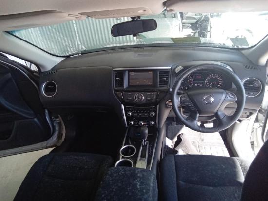 nissan Pathfinder R52 ST FWD Mar 2016 Parts & Wrecking