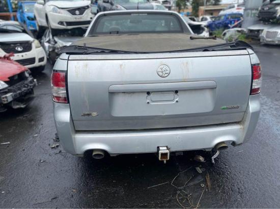 holden Commodore 2010 Parts & Wrecking