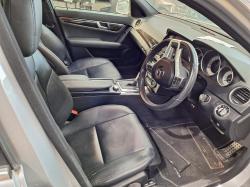 2012 Mercedes Benz image 4