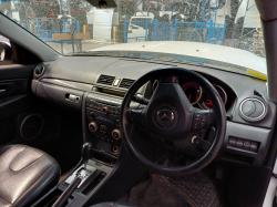 2005 Mazda 3 image 4