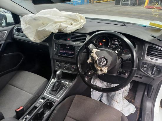 volkswagen Aug 2016 Parts & Wrecking