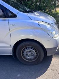 2009 Hyundai Iload image 4
