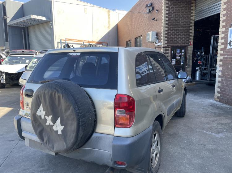 toyota Rav4 RAV4 Nov 2002 Parts & Wrecking