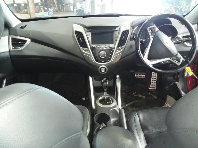 hyundai Veloster FS + Sep 2013 Parts & Wrecking