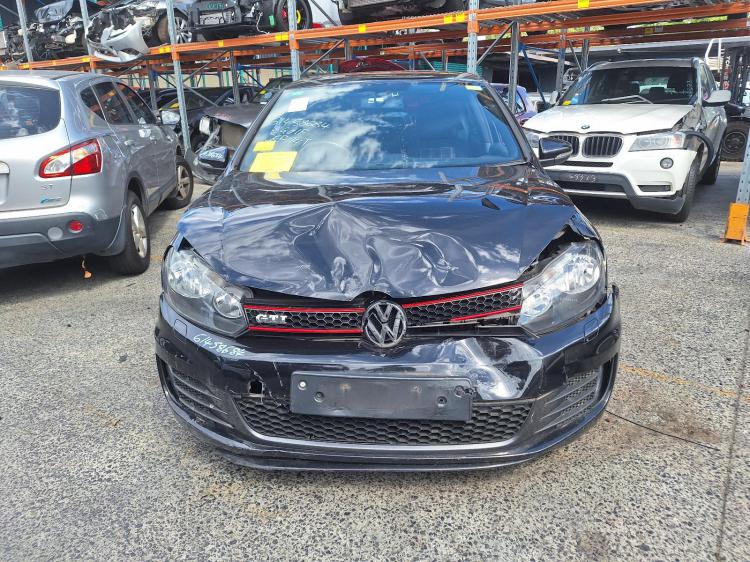 volkswagen 2011 Parts & Wrecking
