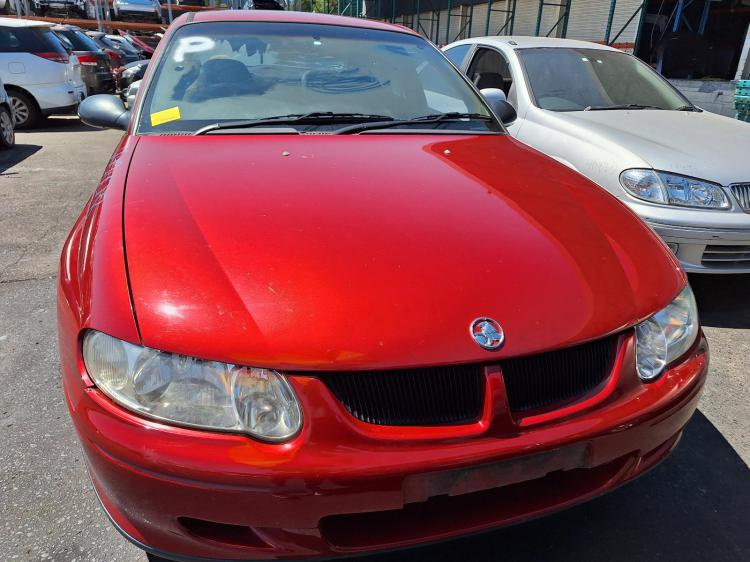 holden Commodore Jun 2001 Parts & Wrecking