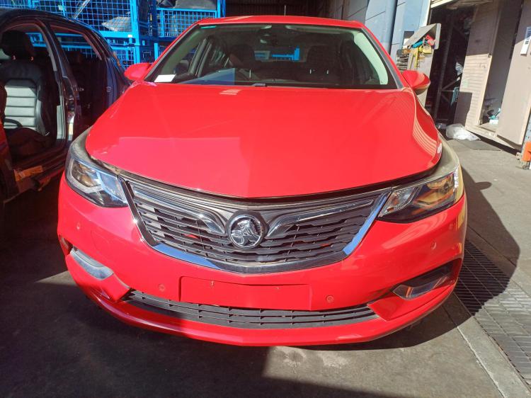 holden Holden Apr 2017 Parts & Wrecking