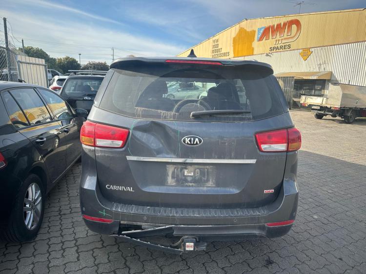 kia Carnival YP Apr 2016 Parts & Wrecking
