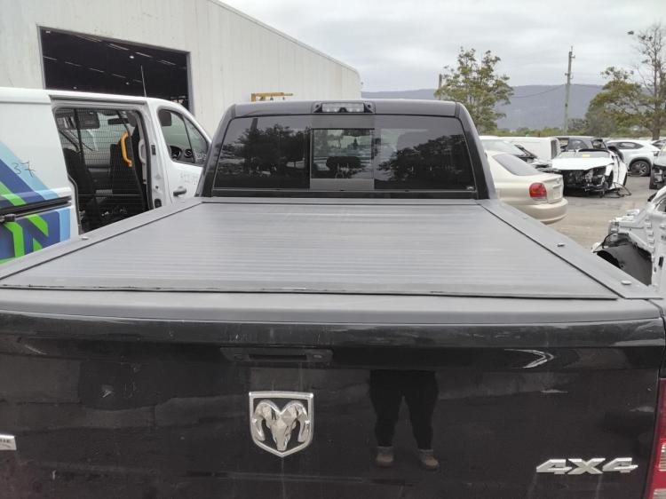 dodge Ram 2500 LARAMIE Jan 2017 Parts & Wrecking