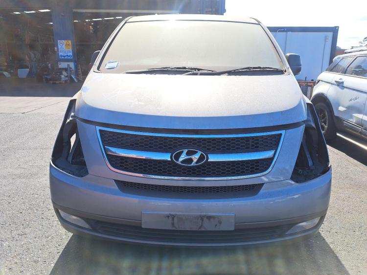 hyundai Iload/omax TQ Nov 2014 Parts & Wrecking