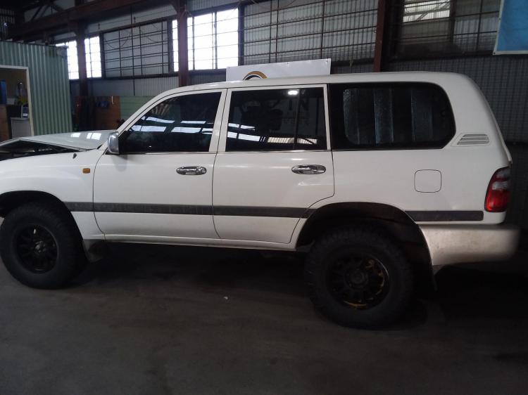 toyota Land Cruiser GLX Jan 2003 Parts & Wrecking
