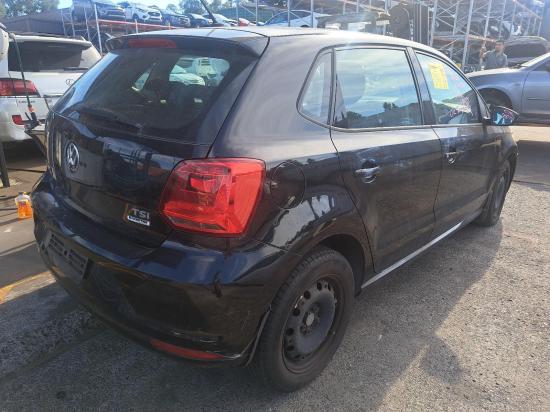 volkswagen Polo 6R Jul 2016 RIGHT FRONT HUB ASSEMBLY 