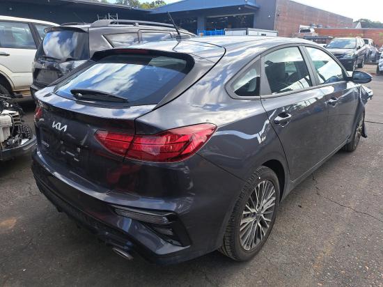 kia cerato Wheel Alloy 