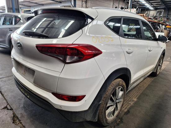 hyundai Tucson Jul 2018 LEFT TAILLIGHT 