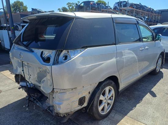 toyota Estima 2017 LEFT REAR DOOR 