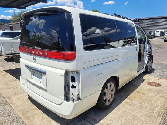 nissan Elgrand May 2005 RIGHT REAR DOOR 