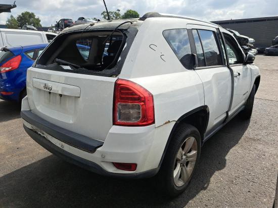 jeep compass LEFT GUARD 