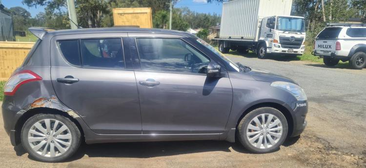 suzuki Swift FZ GLX Sep 2012 Parts & Wrecking