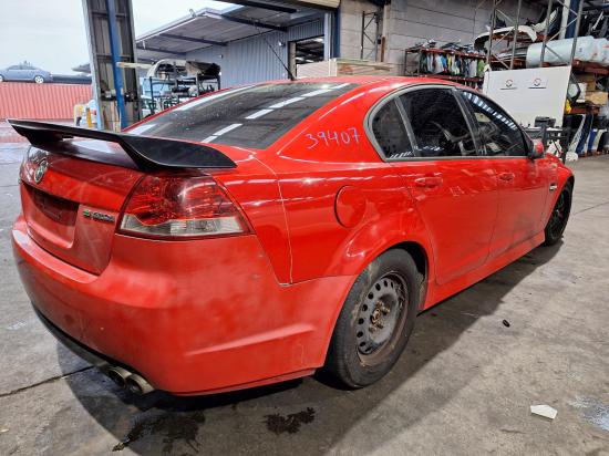 holden commodore RIGHT HEADLAMP 