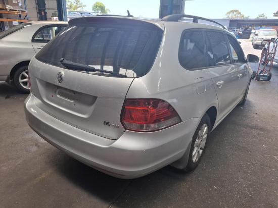 volkswagen golf RIGHT DOOR MIRROR 