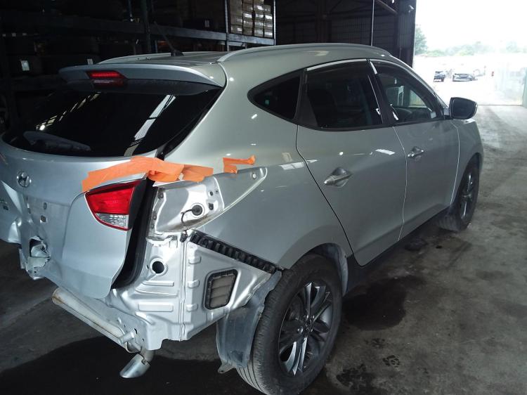 hyundai Ix35 SE May 2015 Parts & Wrecking